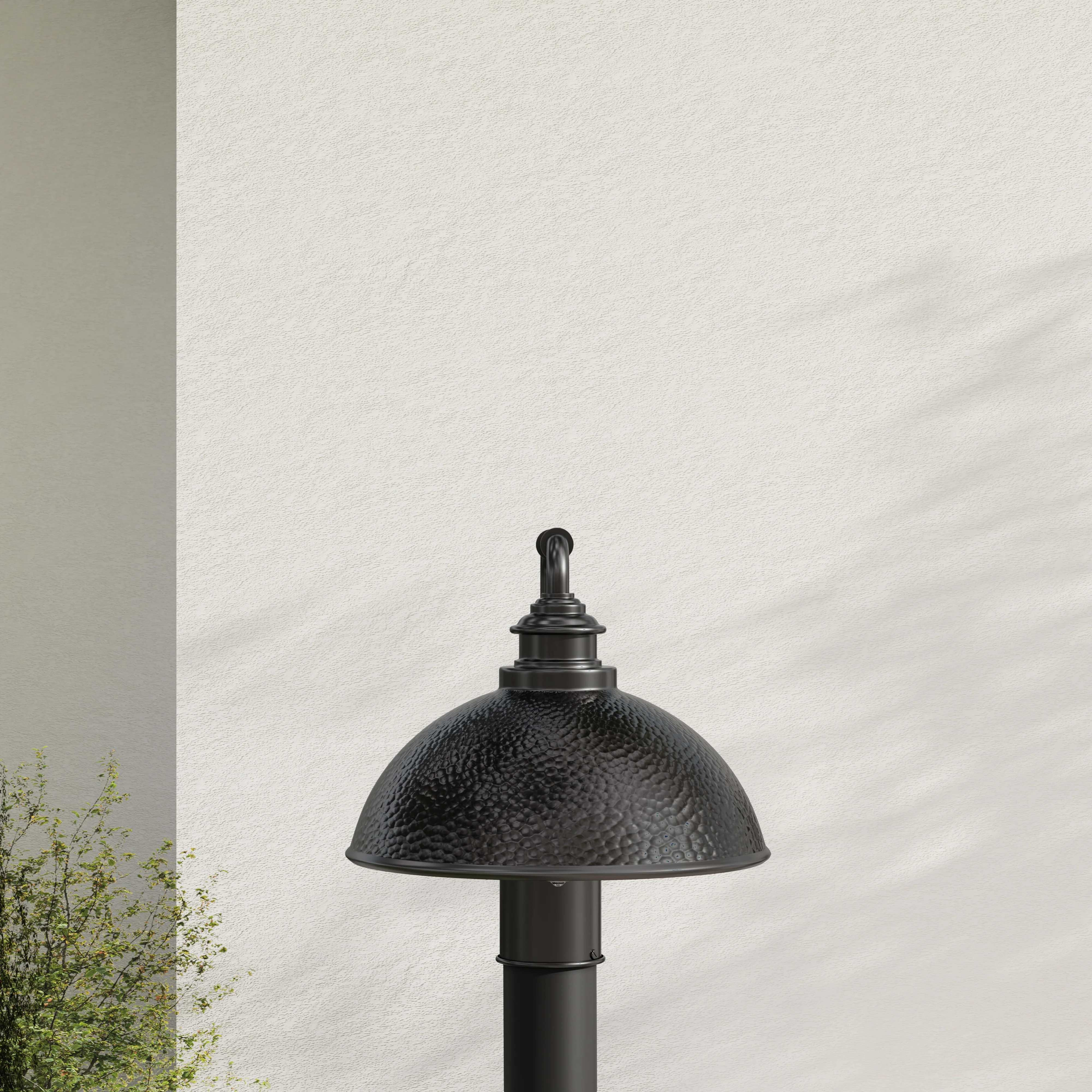 Englewood Collection One-Light Post Lantern