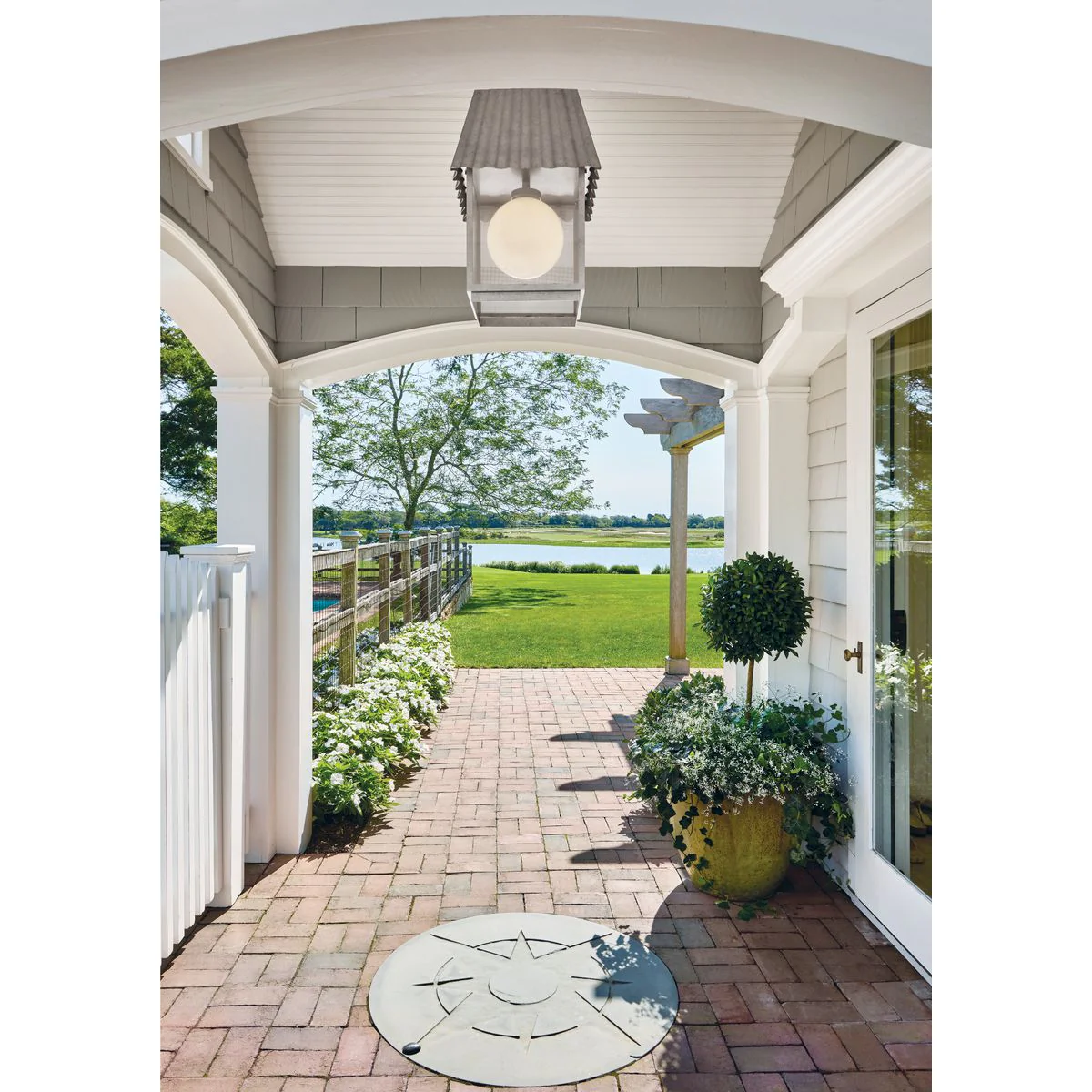 POINT DUMEĀ® Hook Pond Outdoor Hanging Lantern - Image 4