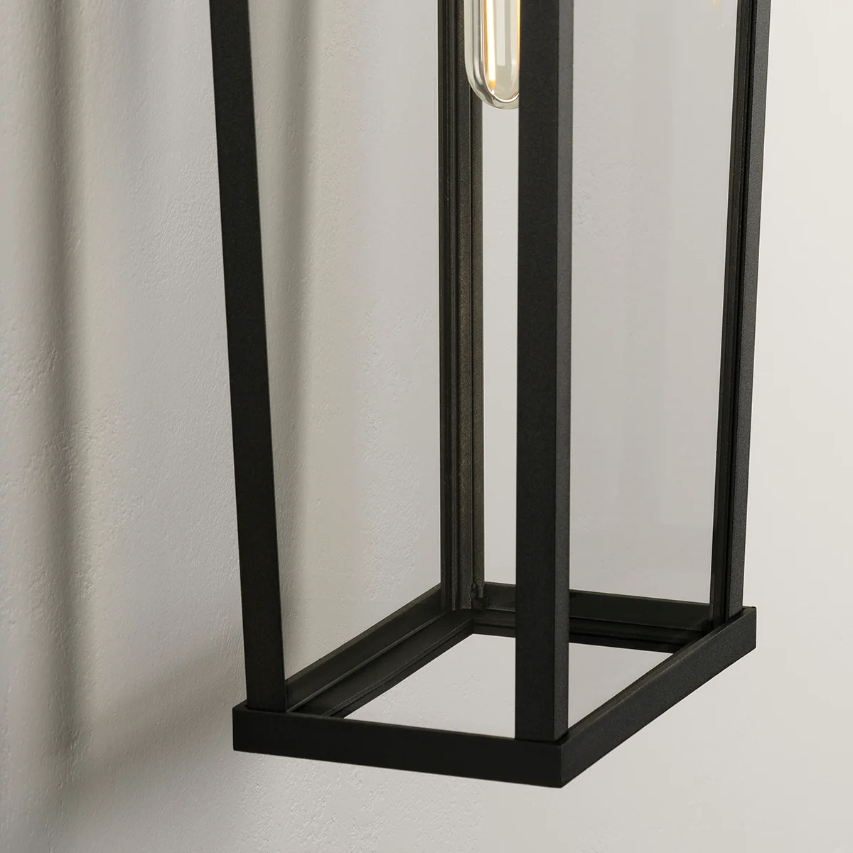 Tryon Collection One-Light Large Black New Traditional Outdoor Wall Lantern - Image 4